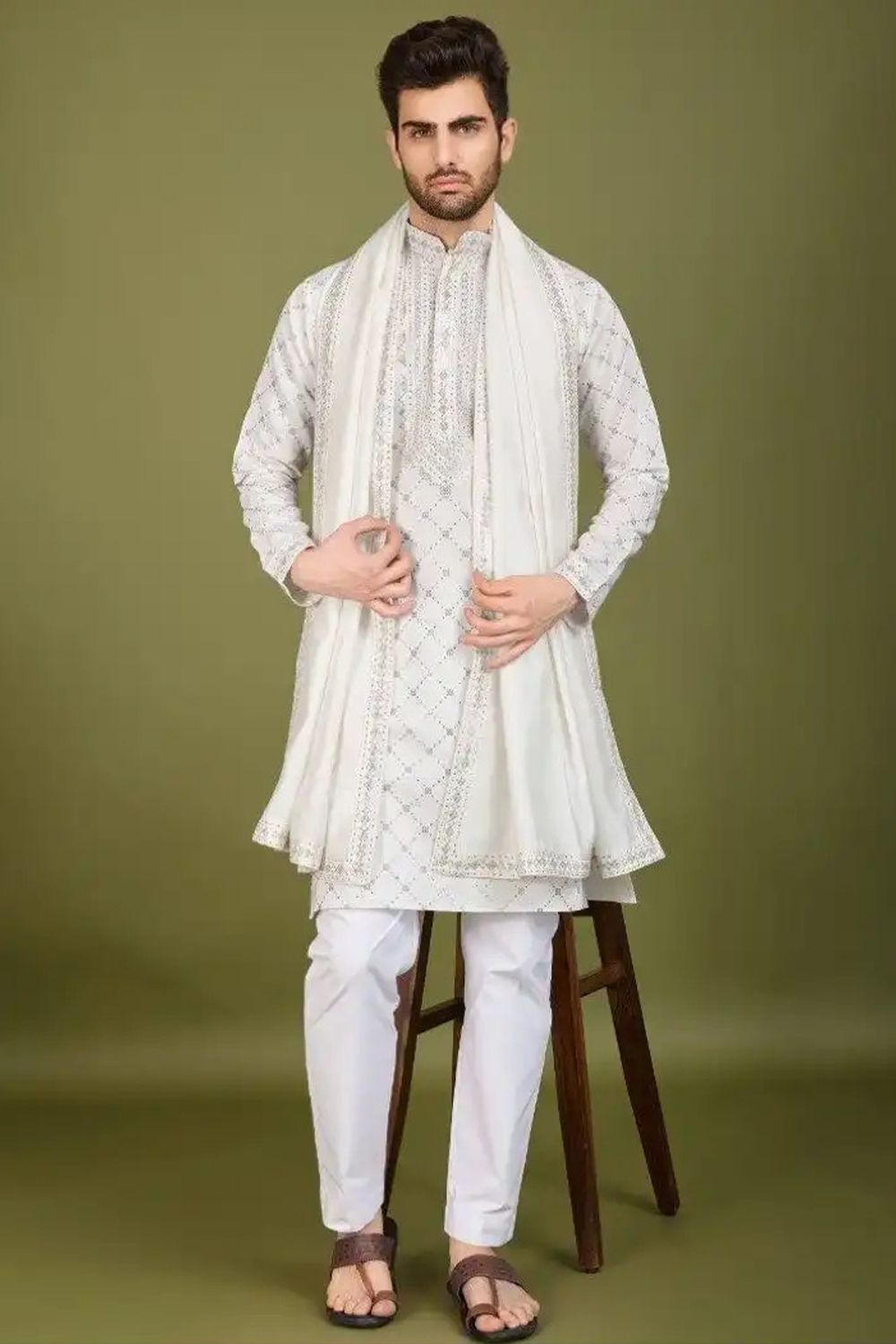 White Viscose Embroidered Kurta