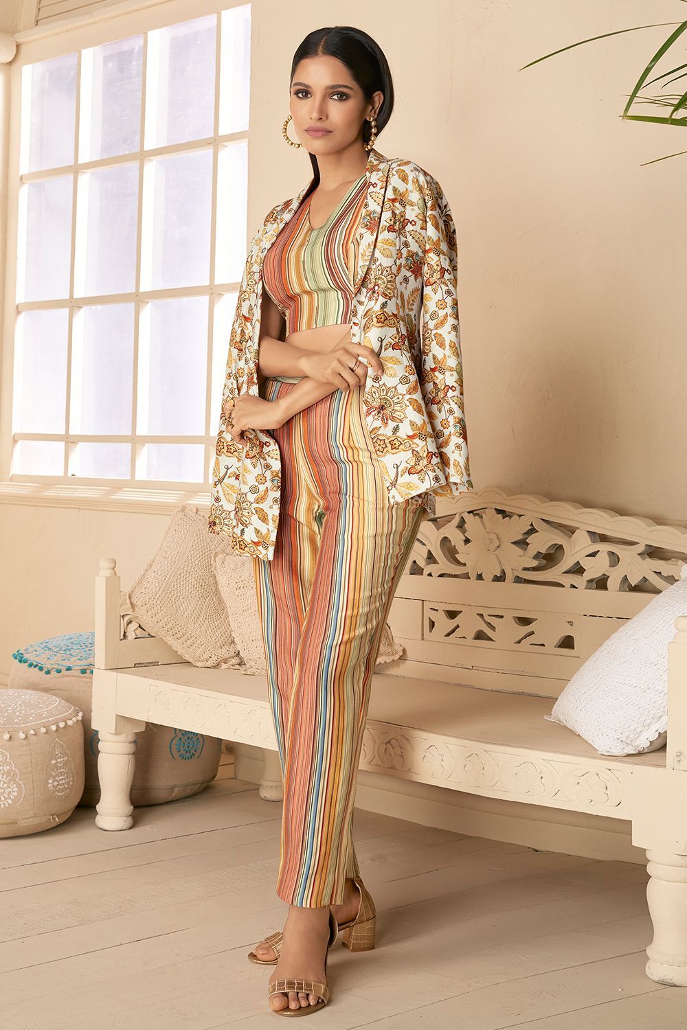 Multicolor Printed Cord Set